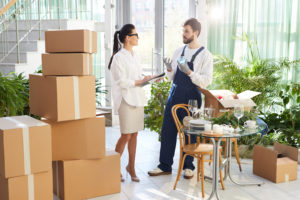 Read more about the article How to Pack Your Belonging’s Safely and Efficiently